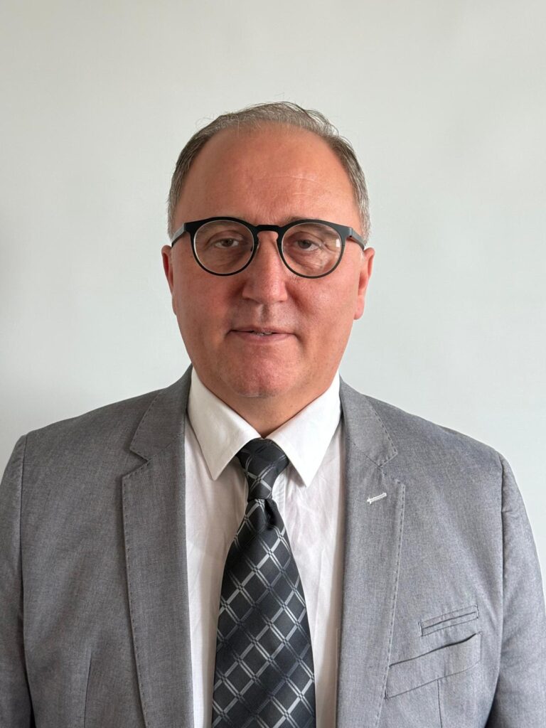 ugur ipek profile
